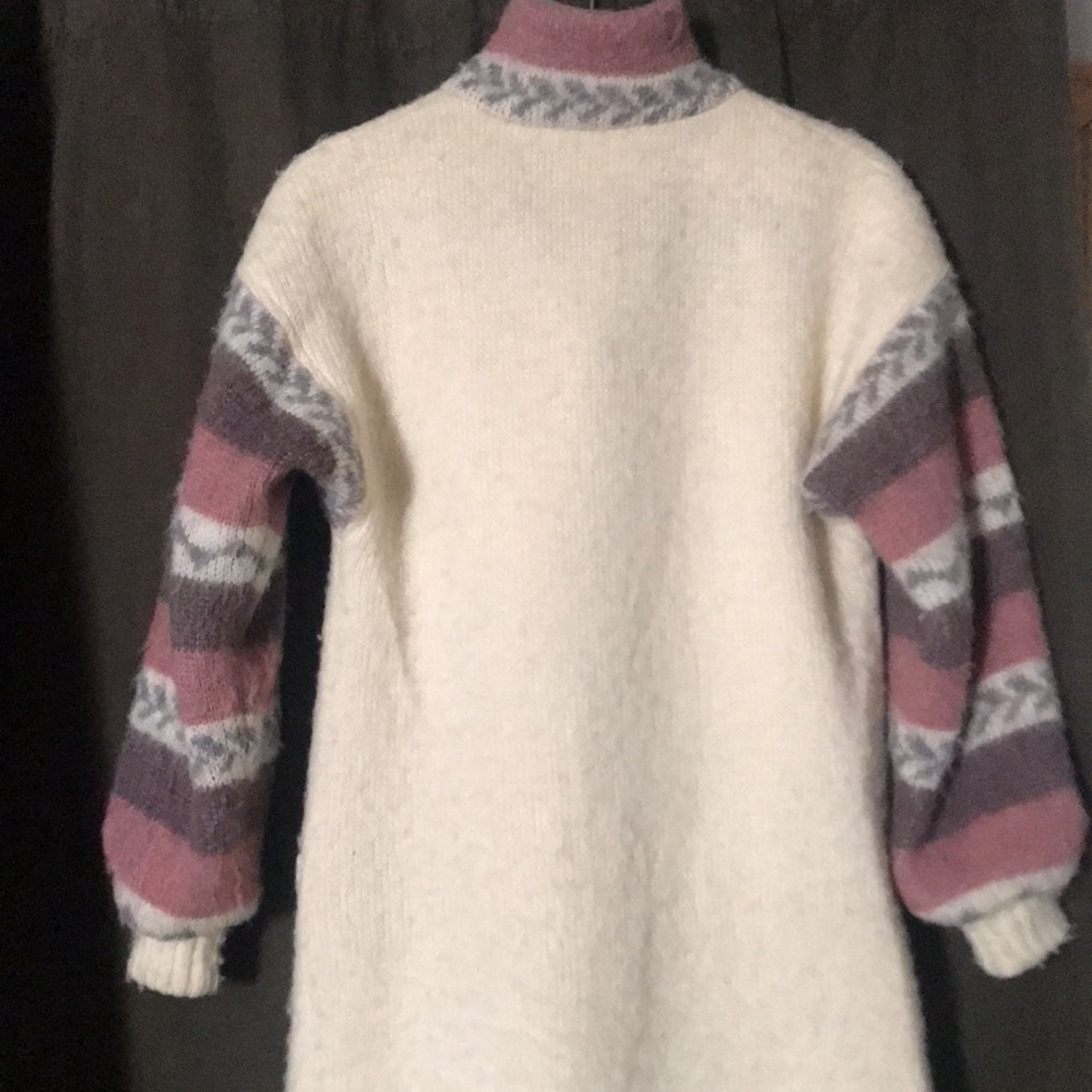 Hilda Ltd Icelandic wool coat - Picture 2 of 11